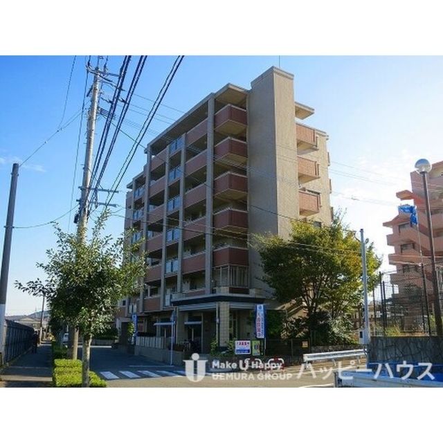 その他　【外観写真】お洒落な外観♪隣に公園があります！