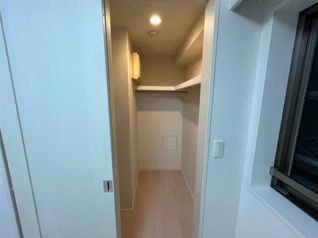 収納　ウォークインクローゼット