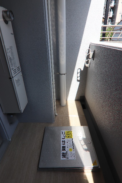 バルコニー　※別室の参考写真の為、現況優先です。