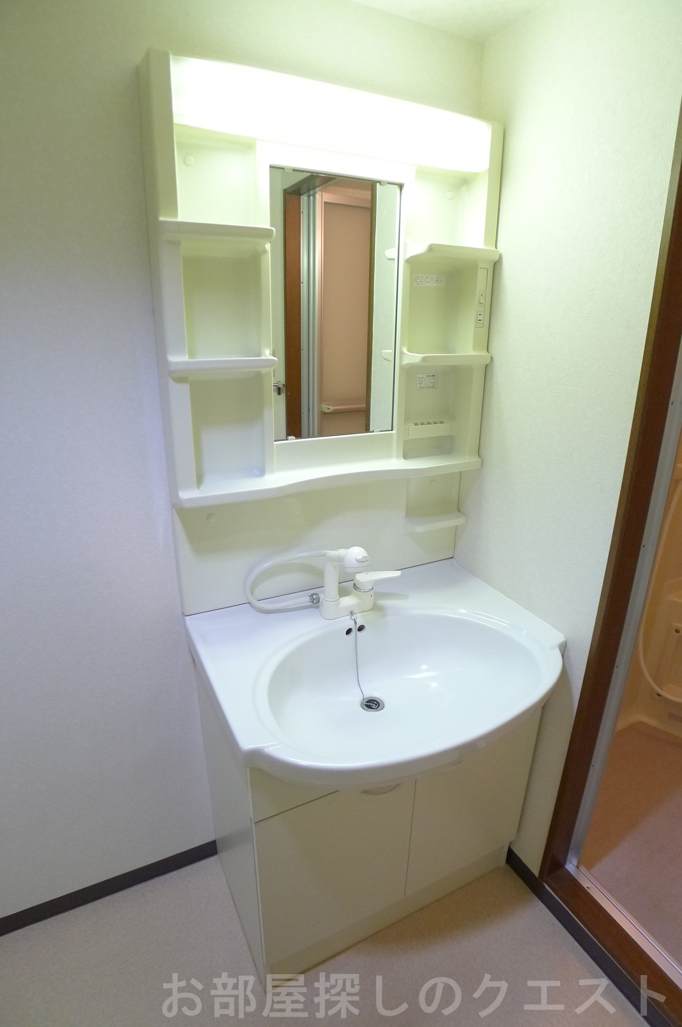 洗面設備　（写真は同物件イメージです。）