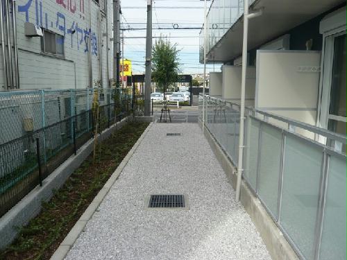 バルコニー　フラワーボックス