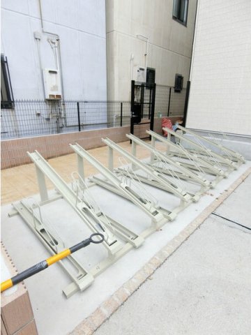 ロビー　リブリ・おおさか鴫野