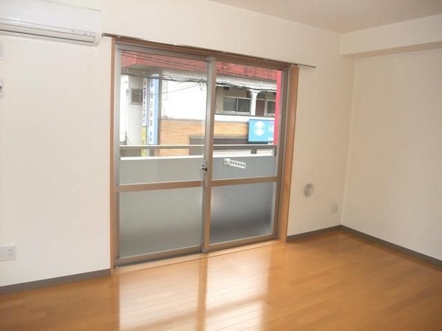 その他部屋・スペース　★角部屋で明るいお部屋です　※別部屋のお写真です★