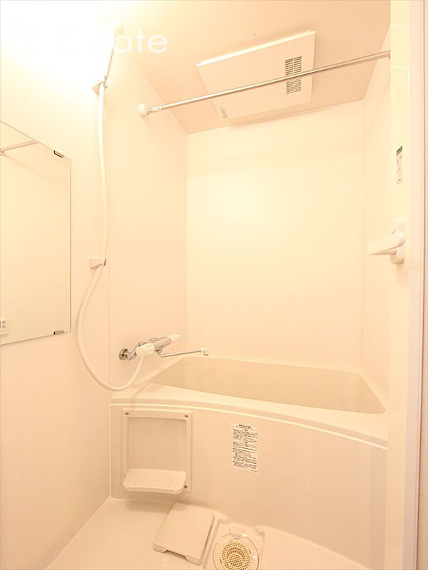 バス・シャワールーム　バスルーム