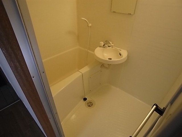 バス・シャワールーム　バスルーム