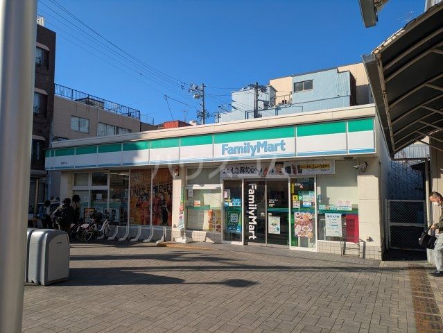 コンビニ　ファミリーマート新清水店（コンビニ）まで537m