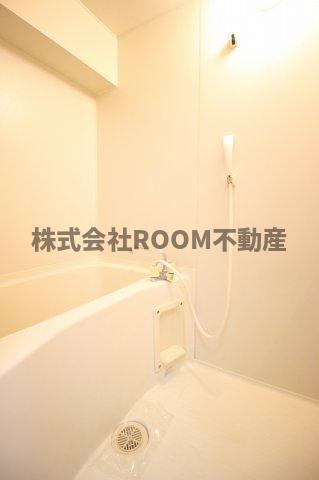 バス・シャワールーム　日々の疲れを癒すお風呂付です