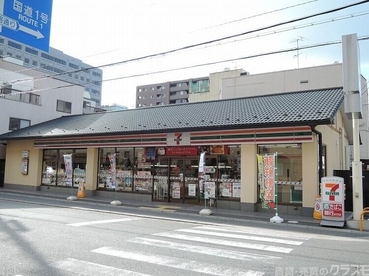 コンビニ　セブンイレブン下京区役所前店（コンビニ）まで146m