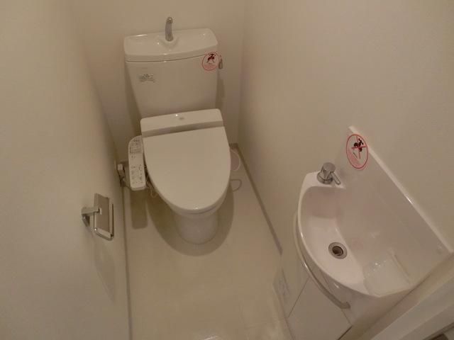 トイレ　★洗浄便座付お手洗★