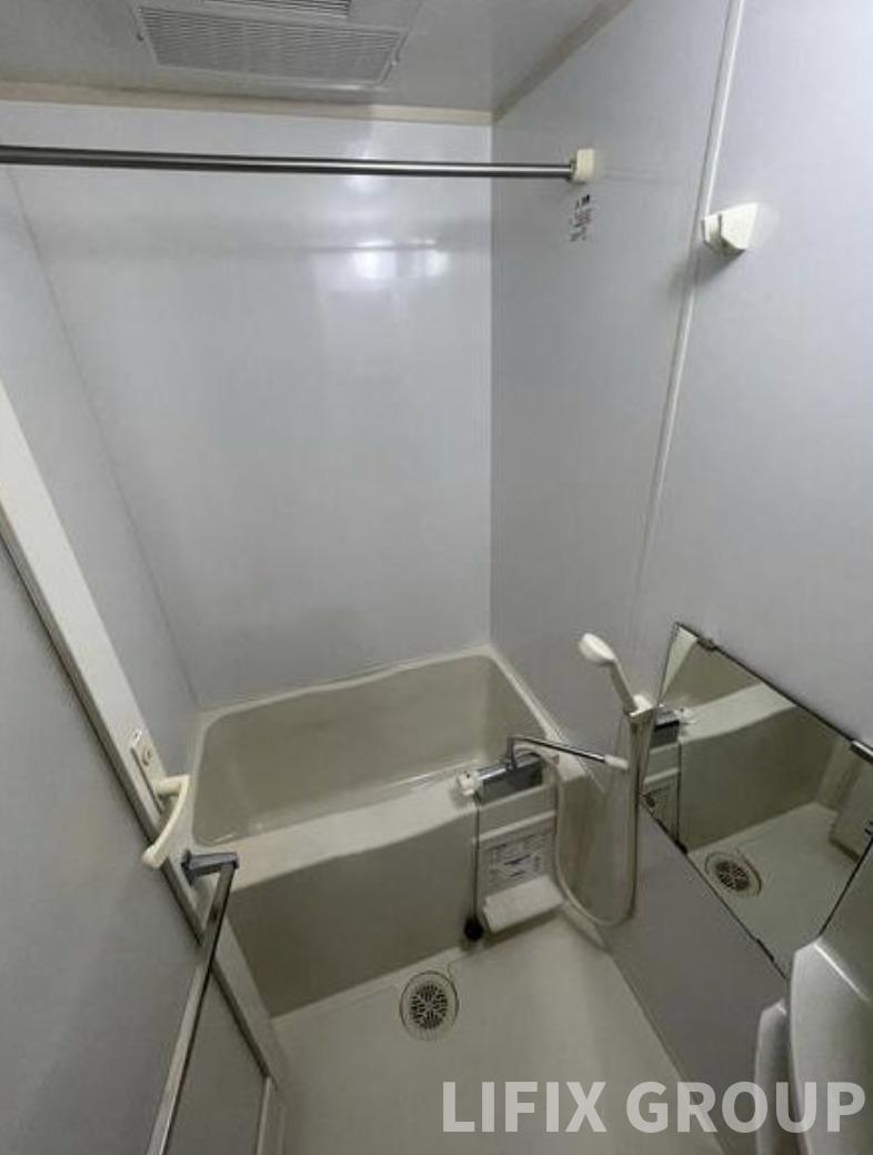 バス・シャワールーム　風呂