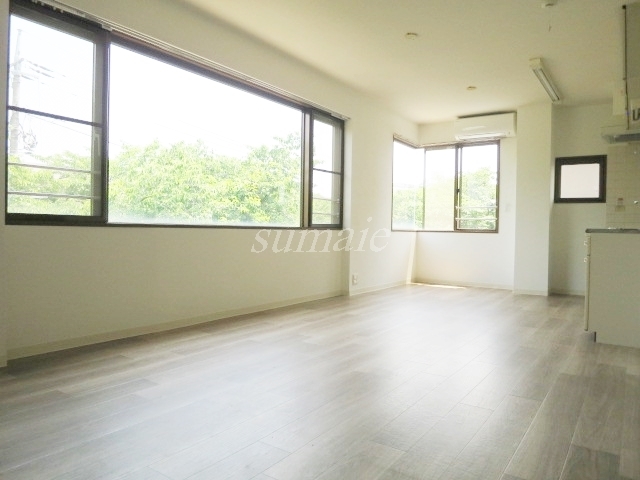 居室・リビング　リビング13帖です☆