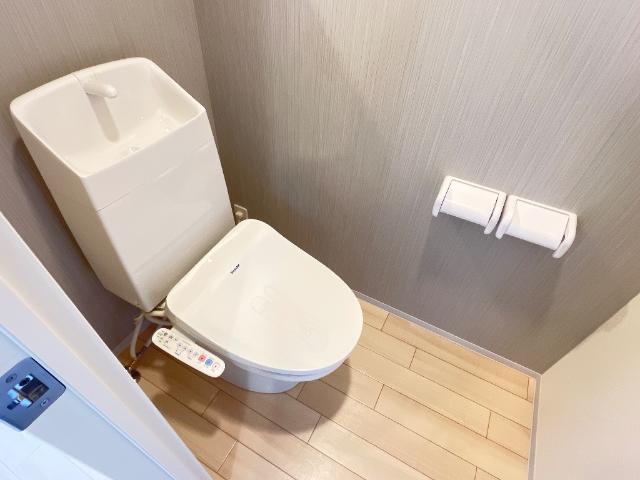 トイレ　シャワー付トイレ