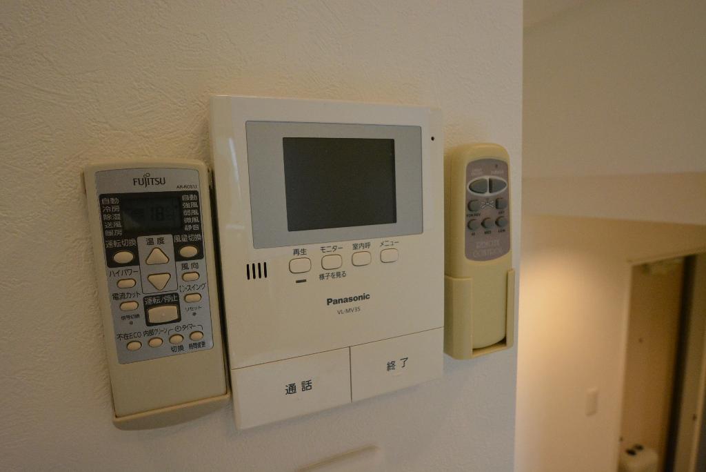 セキュリティ　カメラ付インターホン