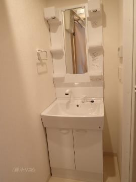 洗面設備　洗髪洗面化粧台