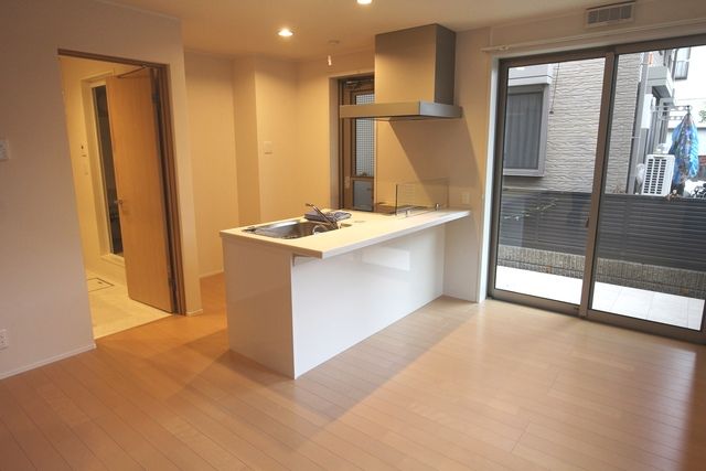 居室・リビング　★広いリビング★