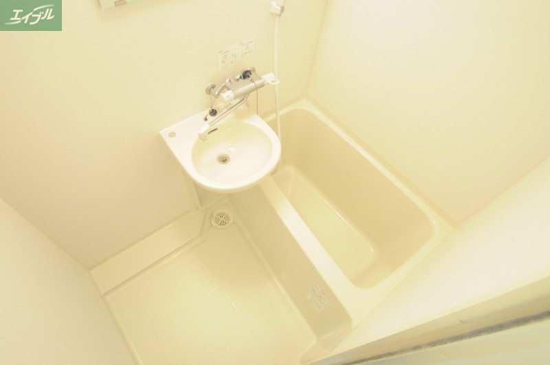 バス・シャワールーム　※写真と現状が異なる場合は現状を優先