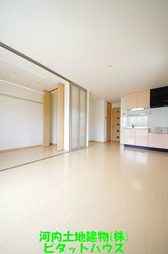 居室・リビング　リビング