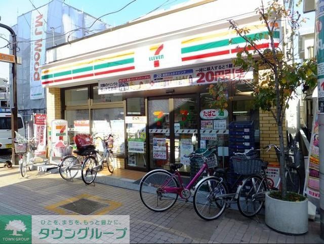 コンビニ　セブンイレブン豊島駒込6丁目店（コンビニ）まで726m