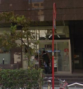 コンビニ　ナチュラルローソン 新川二丁目店（コンビニ）まで381m