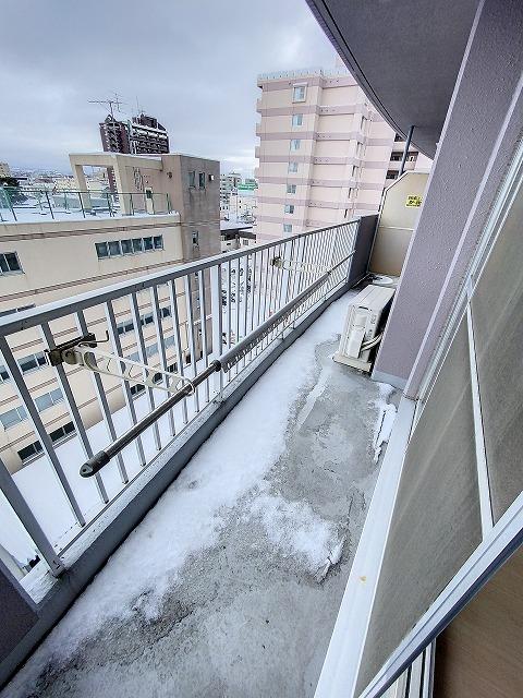 バルコニー　バルコニー