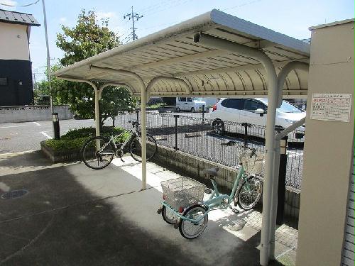 その他共有部分　屋根付き駐輪場
