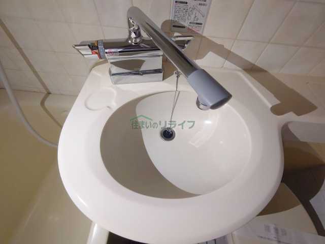 洗面設備　別部屋参考写真となります。