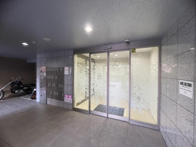 エントランス　エントランス