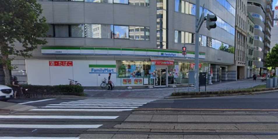 コンビニ　ファミリーマート広島金屋町店（コンビニ）まで703m