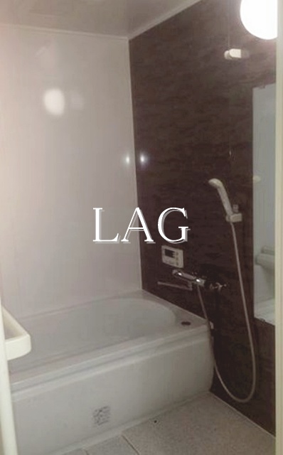 バス・シャワールーム　お風呂です。