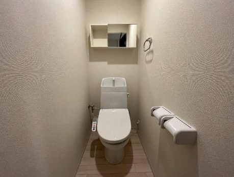 トイレ　同メーカー施工例