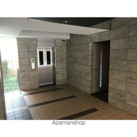 ロビー　ロビー