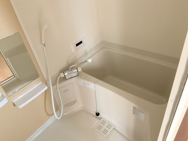 バス・シャワールーム　同物件別部屋