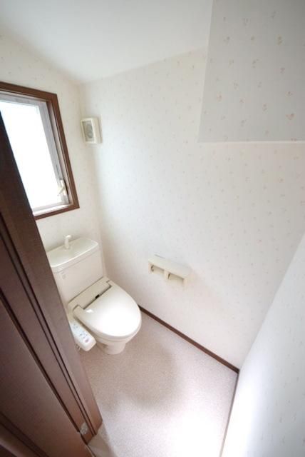 トイレ　★シャワートイレ★