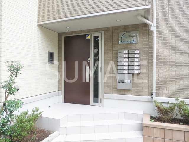 エントランス　エントランススペース。