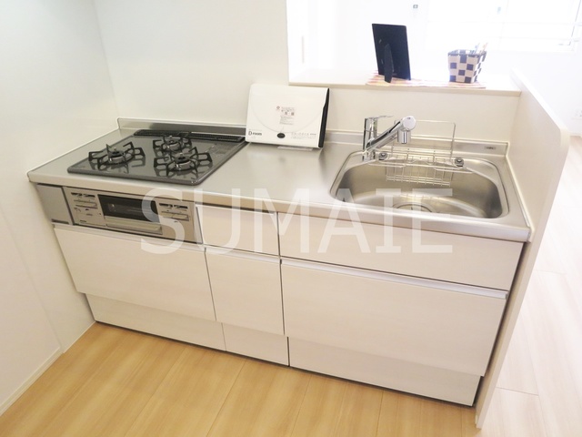 キッチン　使いやすいシステムキッチン。