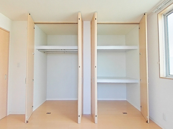 収納　※別部屋の写真です
