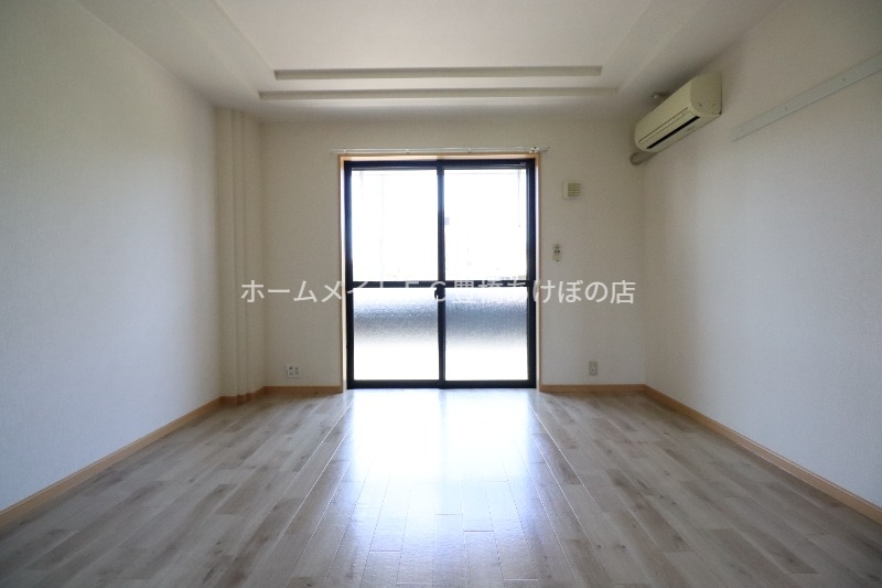 居室・リビング　同型別部屋