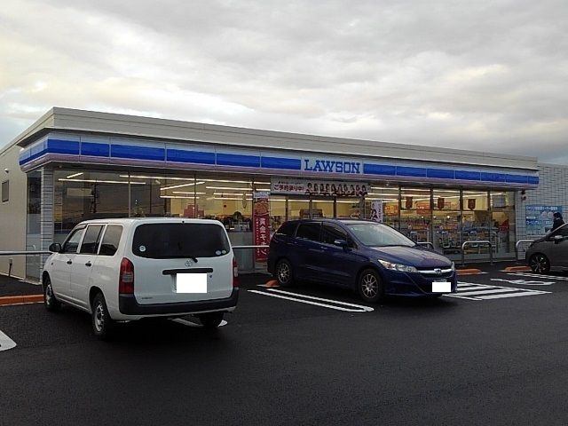コンビニ　ローソン　宮島西店（コンビニ）まで800m