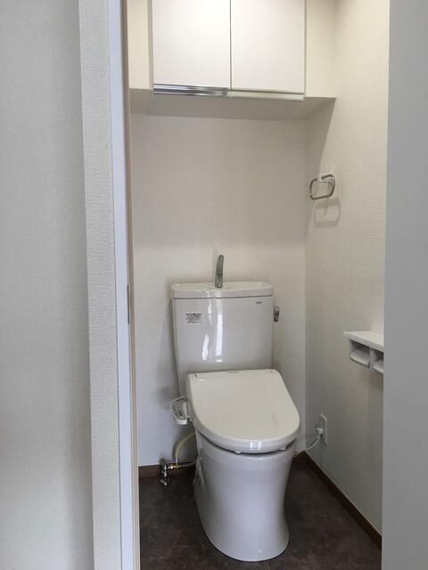 トイレ　別部屋参考写真