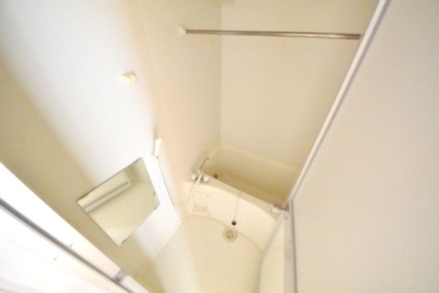 バス・シャワールーム　※同間取り別部屋参考写真