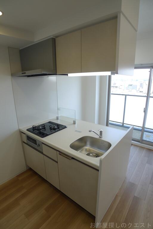 キッチン　（写真は同タイプ）