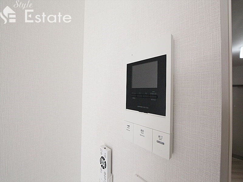 セキュリティ　モニター付きインターホン