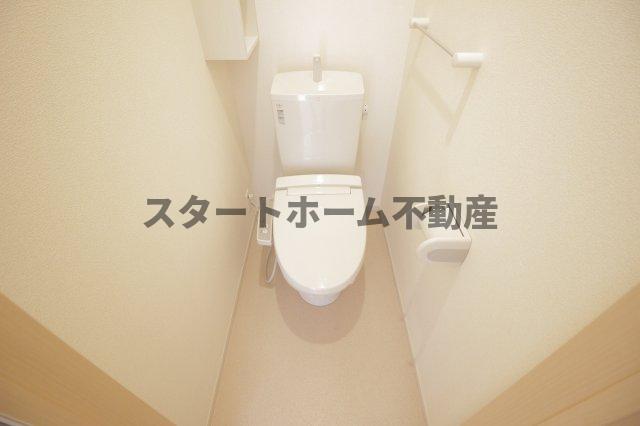 トイレ　ゆったりとした空間のトイレです