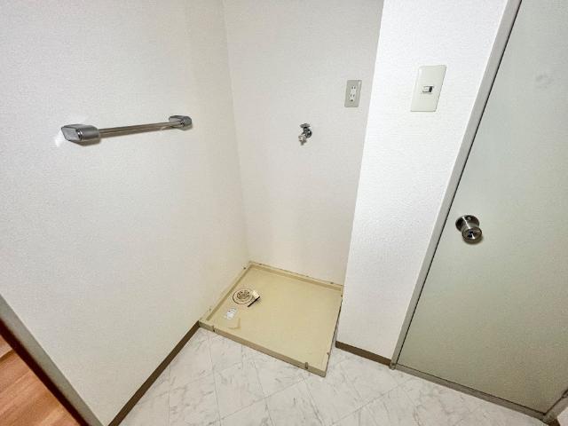 その他　洗濯機置場