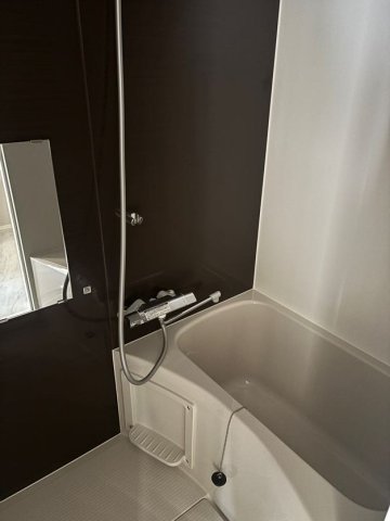 バス・シャワールーム　※写真は101号室です。 ※相違する場合は現況を優先いたしま