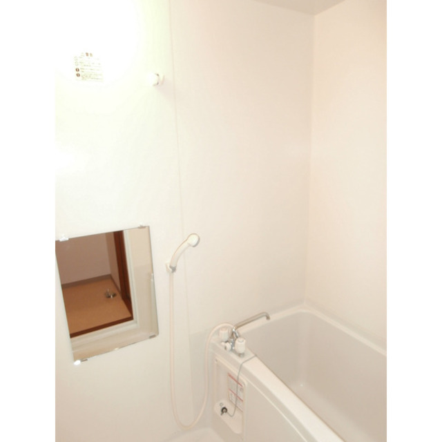 バス・シャワールーム　バスルーム