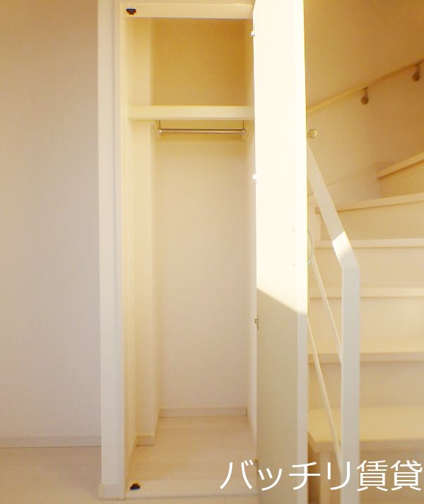 収納　同型イメージの為、現状を優先致します。