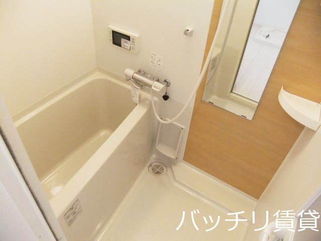 バス・シャワールーム　同型イメージの為、現状を優先致します。