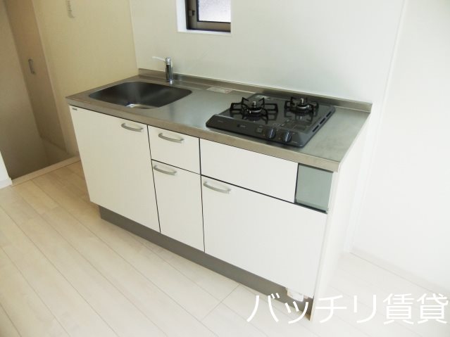 キッチン　同型イメージの為、現状を優先致します。