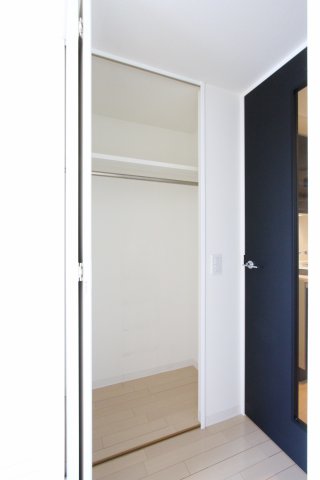 収納　参考写真（同物件別部屋）